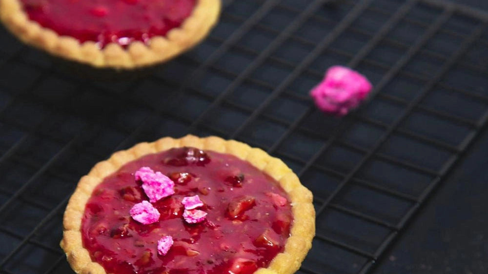 How to make the famous pink praline tart ?